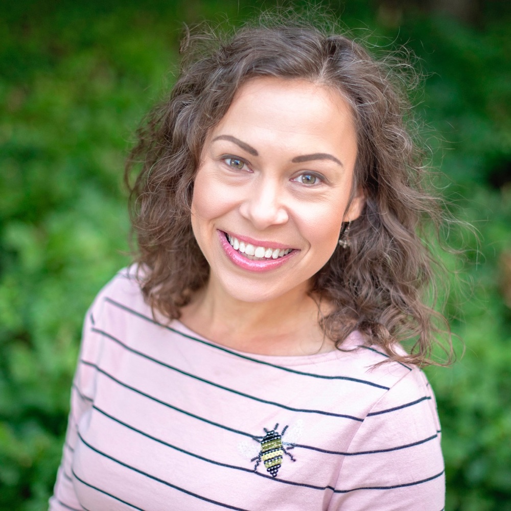Meet your Posher, Holly